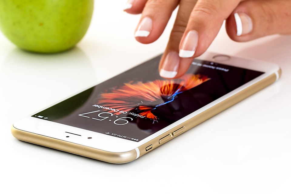 Apple iPhone Apple iPhone