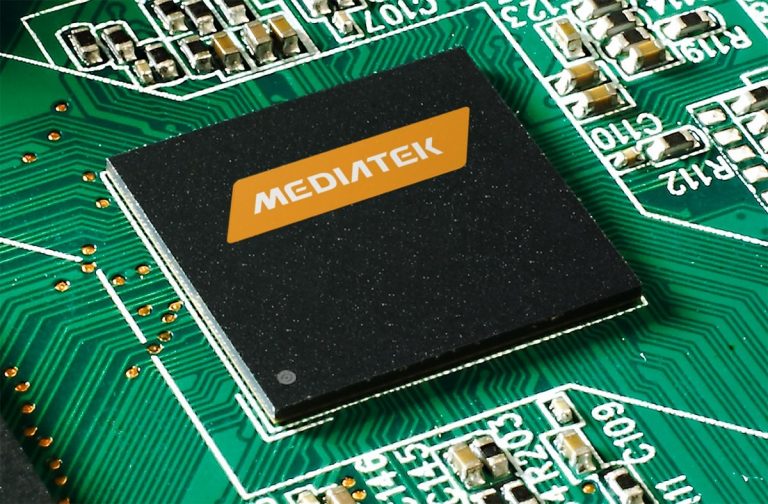 世界のスマートフォン出荷台数を示す MediaTek のスライド。
