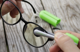 Peeps Eyeglass Cleaner Reviews 2022: Does It Work or Is It a Scam?